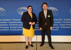 Innenstaatssekretär Sandro Kirchner und Lena Düpont 