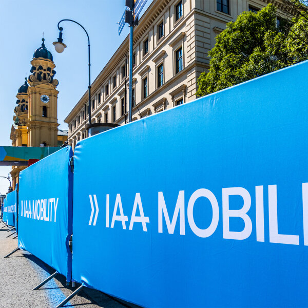 IAA Mobility Banner auf Odeonsplatz