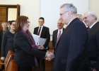 Innenministerin Rumyana Bachvarova begrüsst den bayerischen Innenminister Joachim Herrmann in Sofia zu Gesprächen.