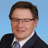 Portrait ehemaliger Staatssekretär Gerhard Eck