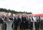 Innenminister Joachim Herrmann hat am Spatenstich für die neue Luftrettungsstation am Flugplatz Dinkelsbühl-Sinbronn teilgenommen.