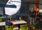 Drehset im Klassenzimmer mit Protagonisten